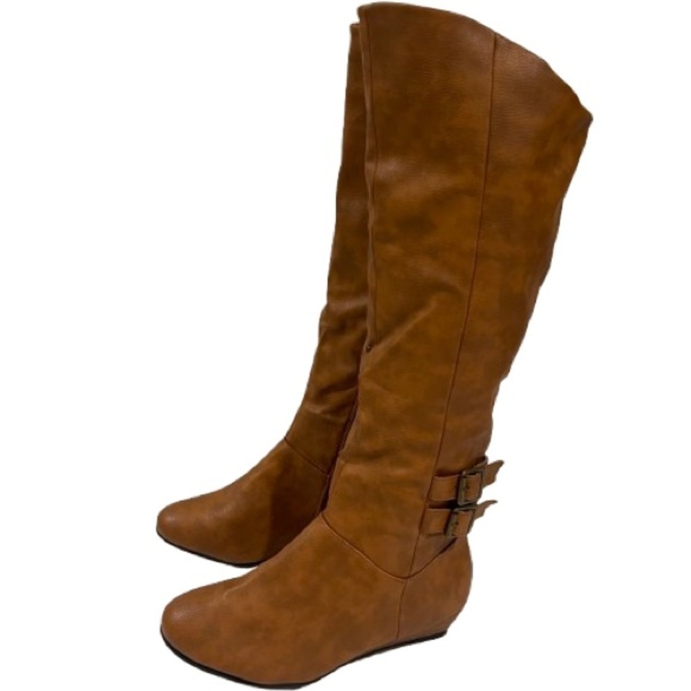Women’s Wild Diva Brown Faux Leather Slip On Boots Size 8.5 US!